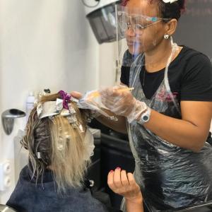 Photos de Laura hair style soumises par les membres 