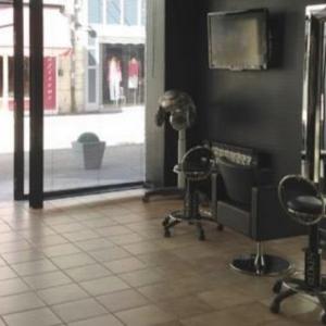 Photos de Le garcon coiffeur soumises par les membres 