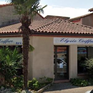 Photos de Elysées elle soumises par les membres 