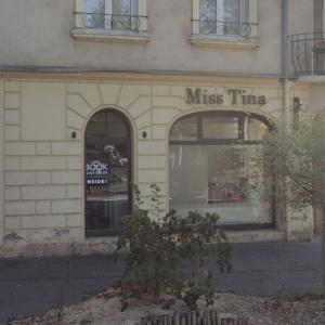 Photos de Salon miss tina soumises par les membres 