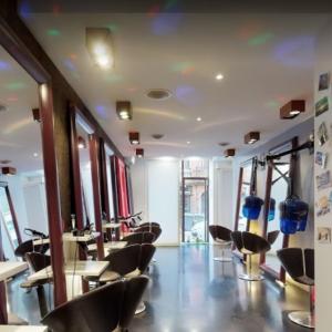 Photos de Les garçons coiffeurs soumises par les membres 