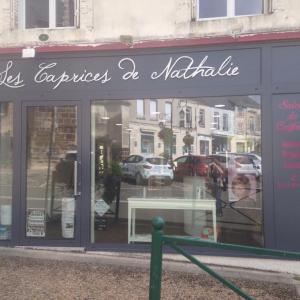 Photos de Les caprices de nathalie soumises par les membres 