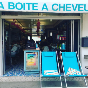 Photos de Boîte à cheveux (la) soumises par les membres 
