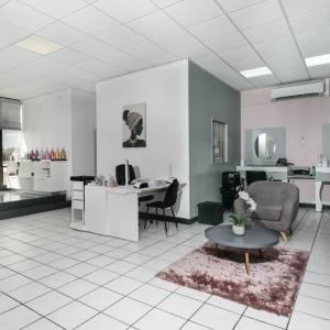 Photos de L'fashown eurl soumises par les membres 