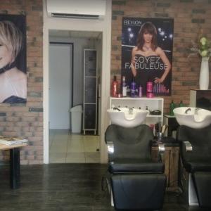 Photos de Les coiffeurs cy soumises par les membres 