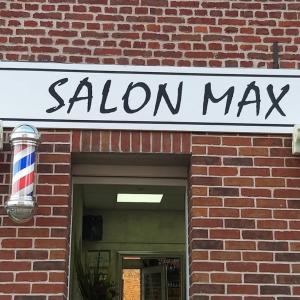 Photos de Salon max soumises par les membres 