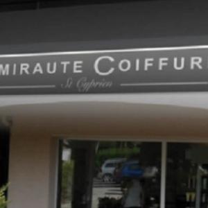 Photos de Amirauté coiffure soumises par les membres 