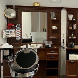 Photos de West barber soumises par les membres 