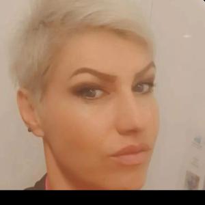 Photos de Coiffure ismailati kristina soumises par les membres 