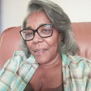 Photos de Laura hair style enregistrées avec une avis