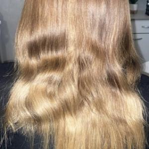 Photos de Hair styling enregistrées avec une avis