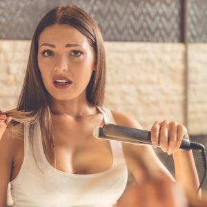 lisser ses cheveux attention ça chauffe