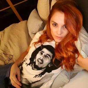 Nouvelle coiffure rousse Joy Esther