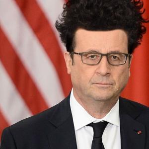 Coiffure Hollande moquée