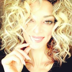 Nouvelle coiffure Emilie Nef Naf Secret Story 3