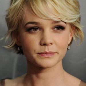 cheveux courts néo carré