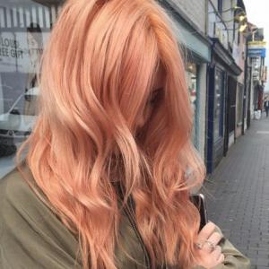 Couleur cheveux pêche