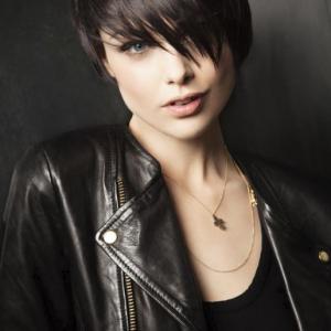 Coiffure cheveux courts garçonne