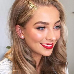 Coiffure à paillettes pour Noël