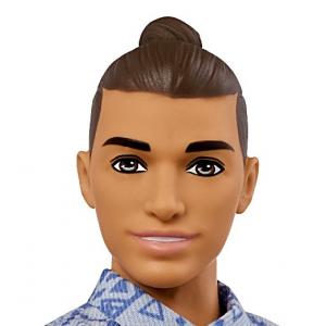 Nouvelle coupe de cheveux Ken Barbie