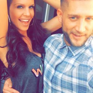 Paga se colore les cheveux en rouge