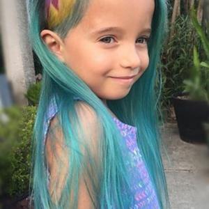 Cheveux fillette rainbow hair