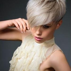 Coiffures tendances femmes 2017