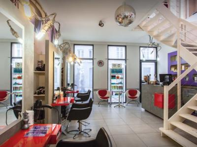 Coiffeur Salon Sculpt voir le détail