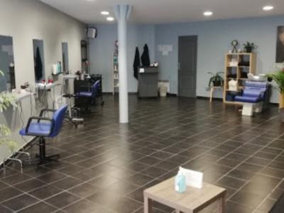 Coiffeur Les Ciseaux De Sophie voir le détail