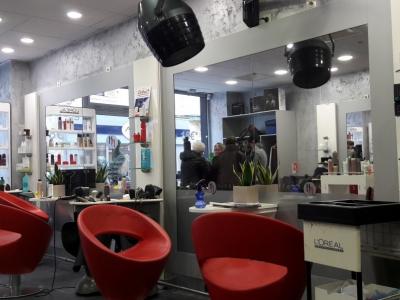 Coiffeur Histoire de Style voir le détail