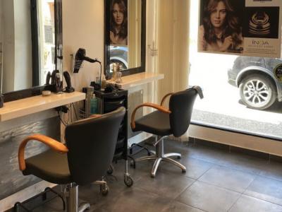 Coiffeur C F J Coiffure voir le détail