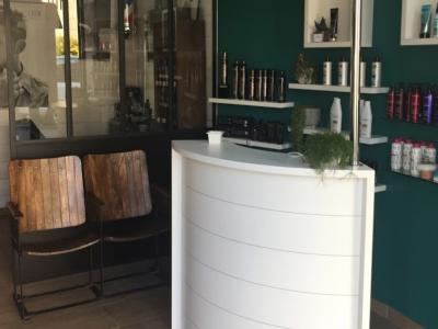 Coiffeur Nouvelle Vague voir le détail