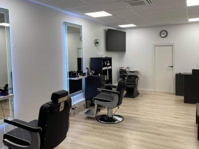 Coiffeur Almakos voir le détail