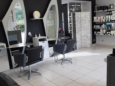 Coiffeur Idéal Coiffure voir le détail