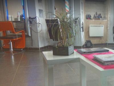 Coiffeur Universal Coiffure voir le détail