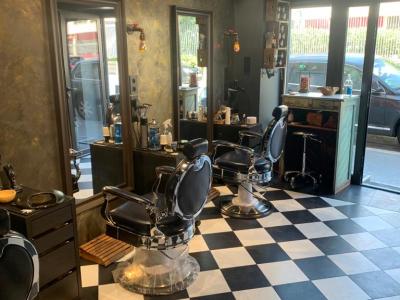 Coiffeur Mister Barbenoire voir le détail