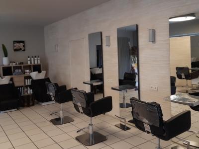 Coiffeur COIFFURE CLIN D OEIL voir le détail