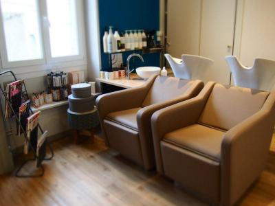 Coiffeur Les Nuances d'Angeline voir le détail