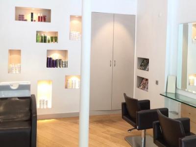 Coiffeur Romuald Creuzaud voir le détail