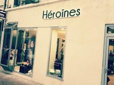 Coiffeur Heroines voir le détail