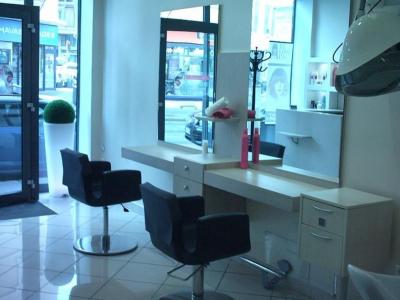 Coiffeur Aquarelle Coiffure voir le détail