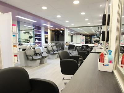 Coiffeur LS LE SALON voir le détail