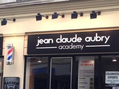 Coiffeur Jean Claude Aubry Academy Paris voir le détail