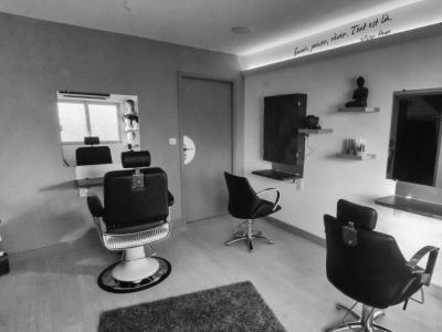 Coiffeur Divina Coiffure voir le détail