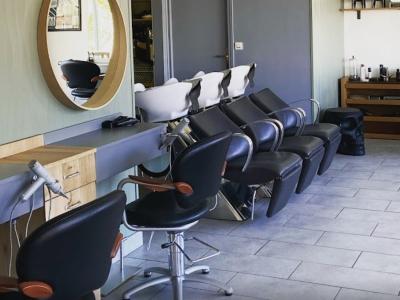 Coiffeur Tête A Tête voir le détail