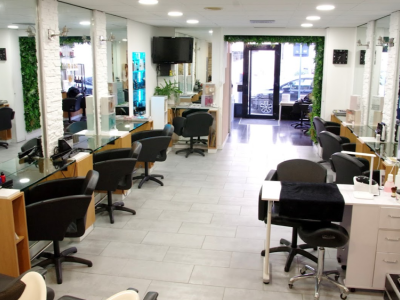 Coiffeur OWA COLORS voir le détail