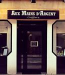Aux Mains D'argent