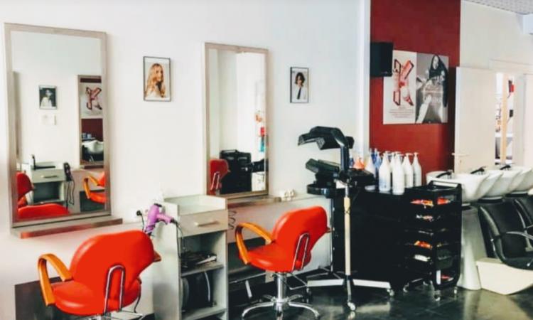 Coiffeur Axel Maxence Fagnières