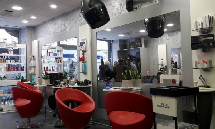 Coiffeur Histoire de Style Oyonnax