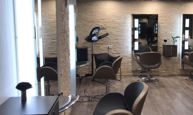 Coiffeur Salon De Coiffure Harmonie Bains-les-bains
